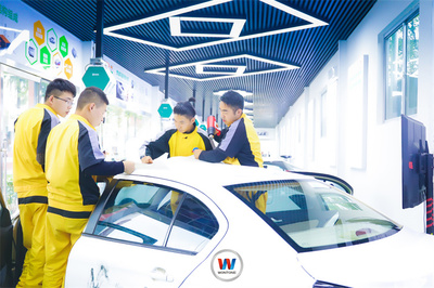 新手入行汽车美容 西安万通助你开启职业新未来